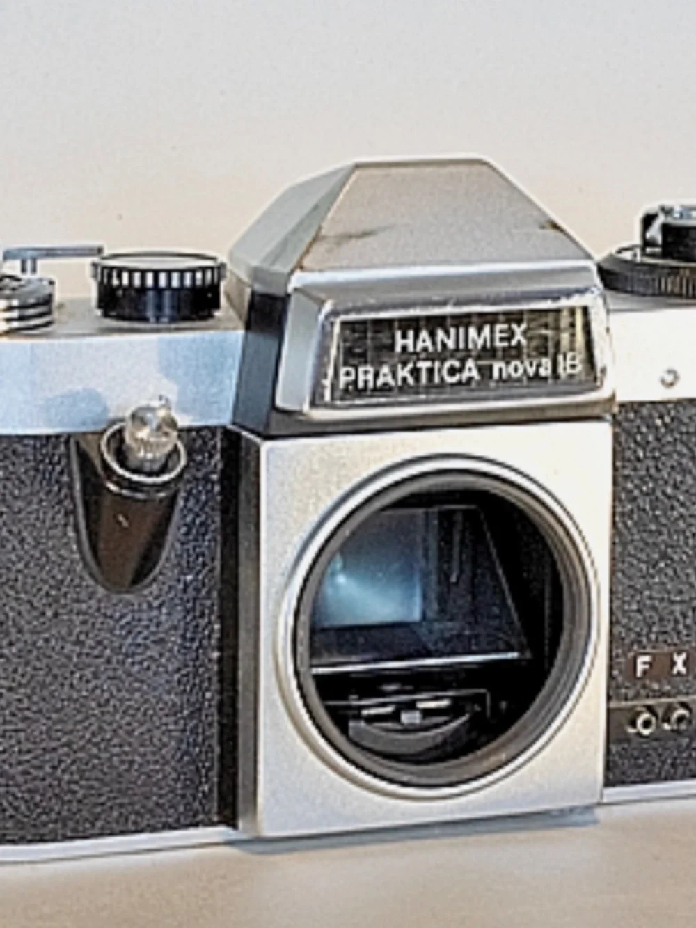 Hannimex Praktica Nova B m42 Mount 35mm Camera (Parts/Repair)